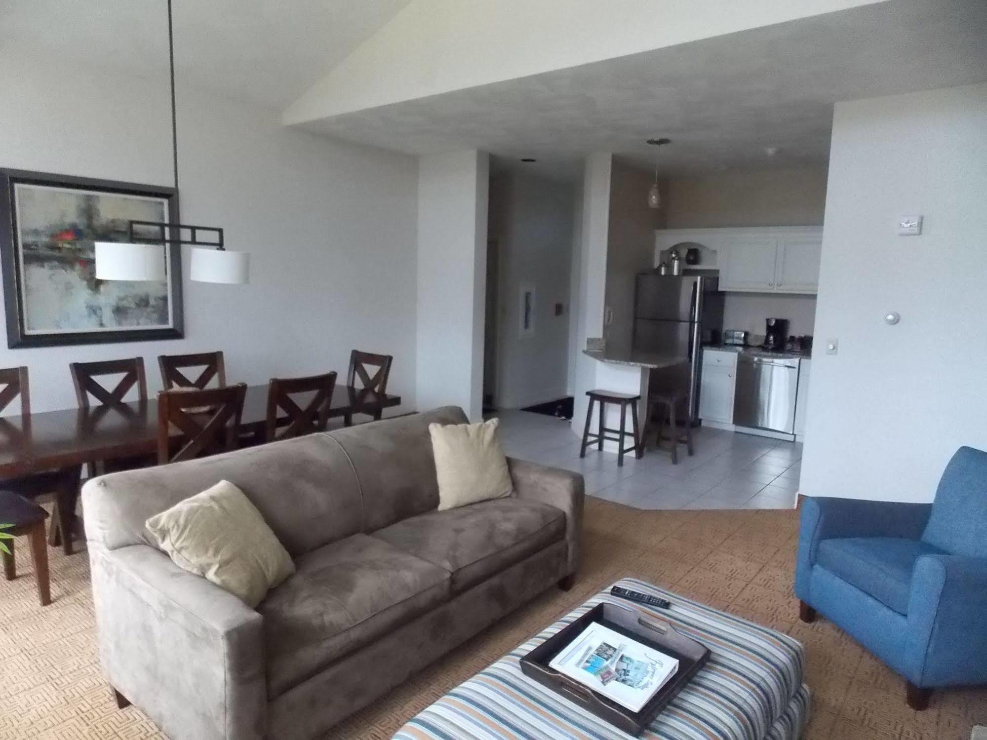 Fairway Suites At The Peak French Creek 외부 사진