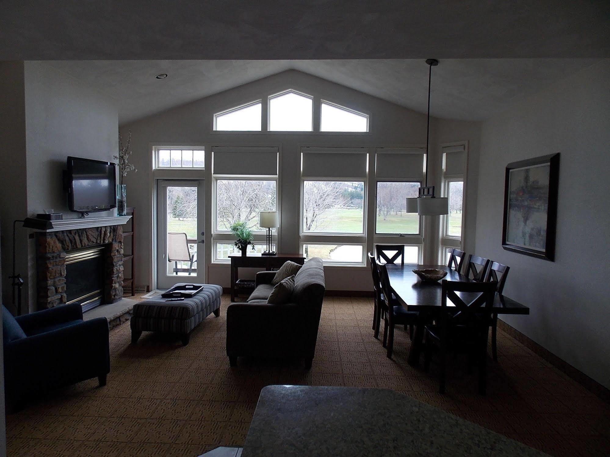 Fairway Suites At The Peak French Creek 외부 사진