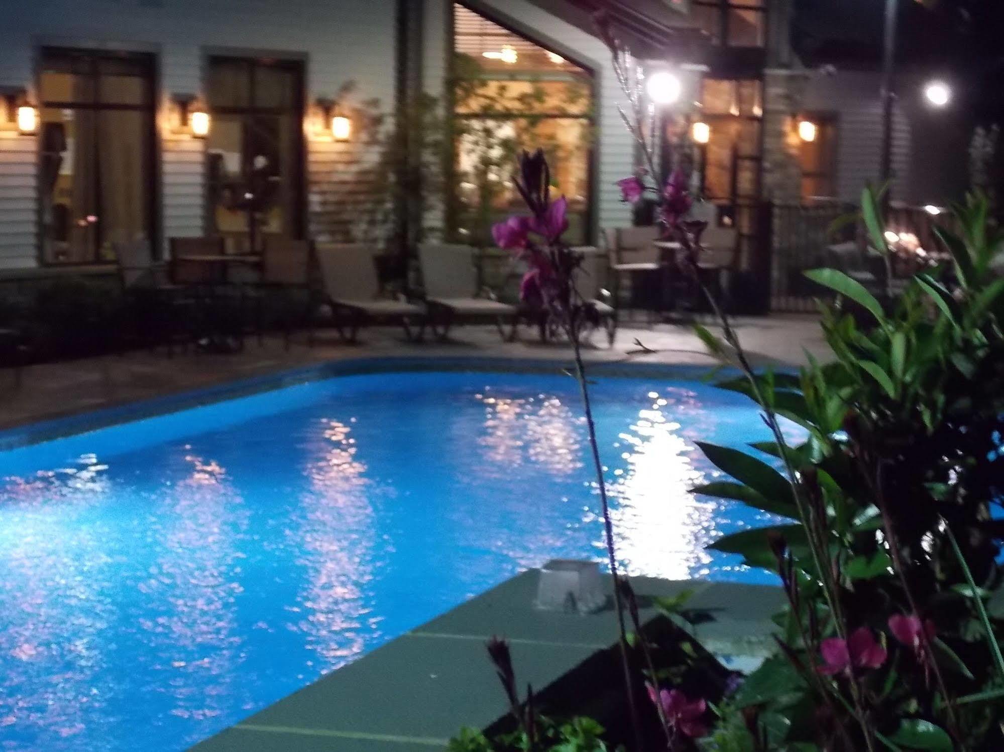 Fairway Suites At The Peak French Creek 외부 사진